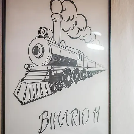 Binario 11 - Centro, Stazione, Netflix Modena