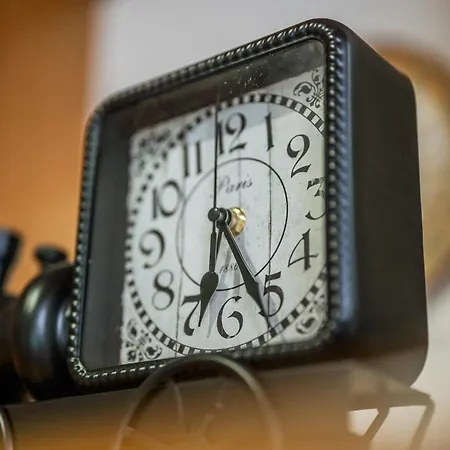 Apartment Binario 11 - Centro, Stazione, Netflix Modena