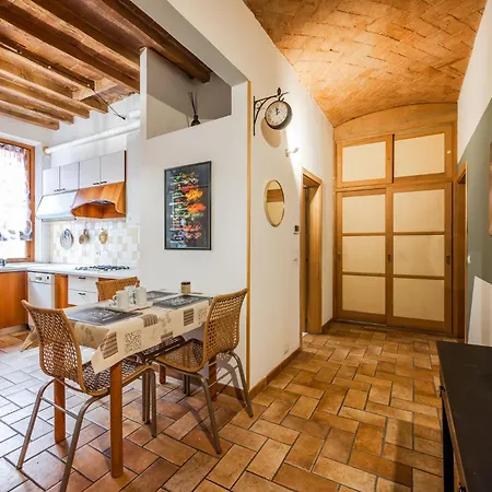 Binario 11 - Centro, Stazione, Netflix Appartement *