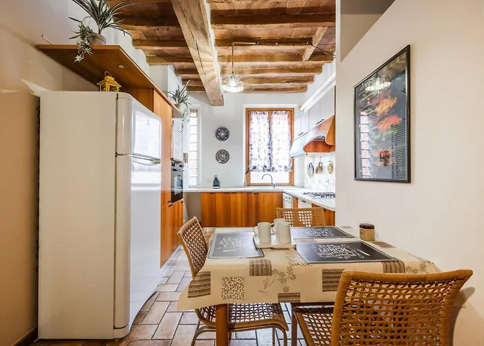 Apartment Binario 11 - Centro, Stazione, Netflix Modena